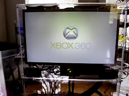 Моддинг: Xbox 360 обзавелась монитором