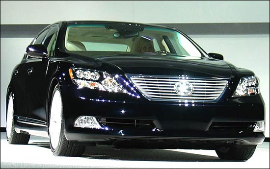 Lexus LS600hL