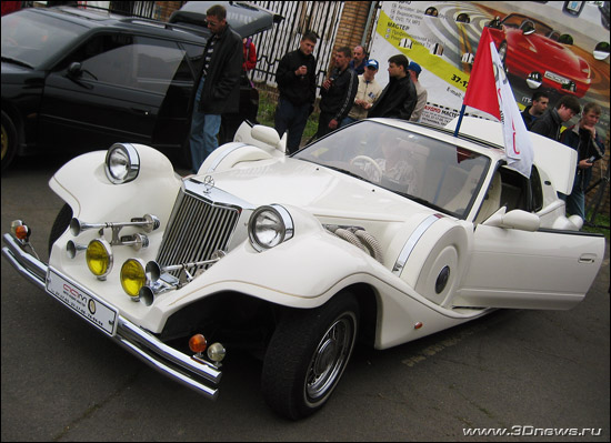 Mitsuoka Le-Seyde