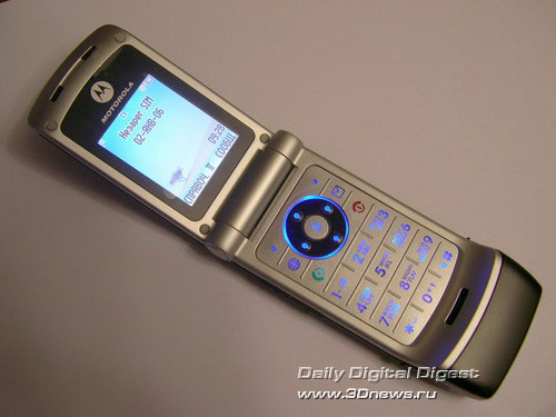   Motorola W375