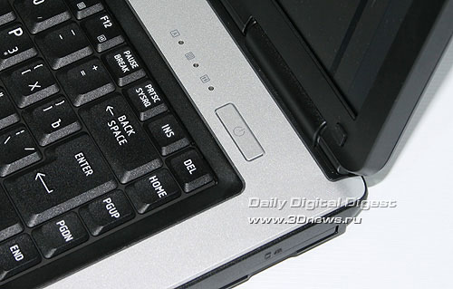 Toshiba Satellite L40.    