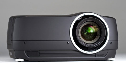 Projectiondesign F35