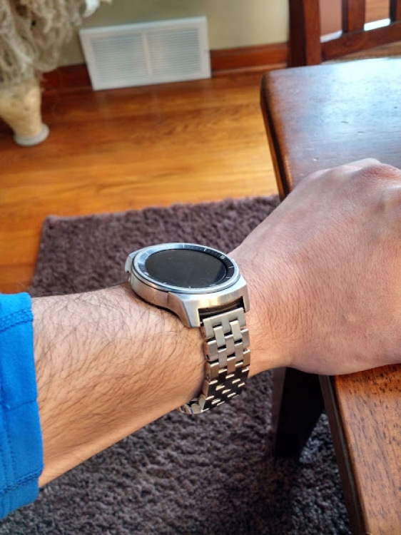 LG представила рекламное видео «умных» часов Watch Urbane