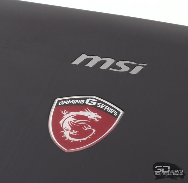  Эмблема игровых ноутбуков MSI на крышке 