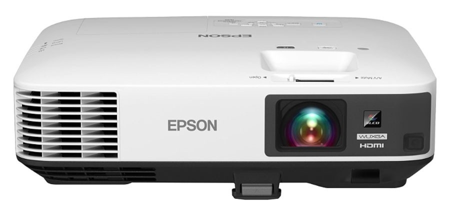 Epson представила пару 3LCD-проекторов из серии Home Cinema