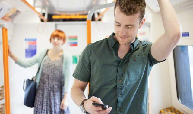 В Москве заработала система оплаты проезда в транспорте при помощи смартфона"