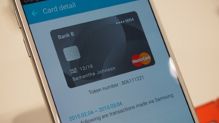 В сервисе Samsung Pay произведено платежей на $30 млн