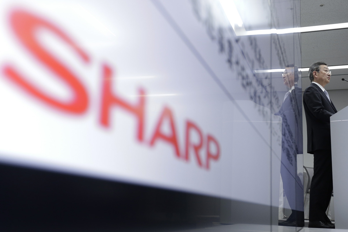 Sharp объявила об убытках и переговорах о продаже дисплейного бизнеса
