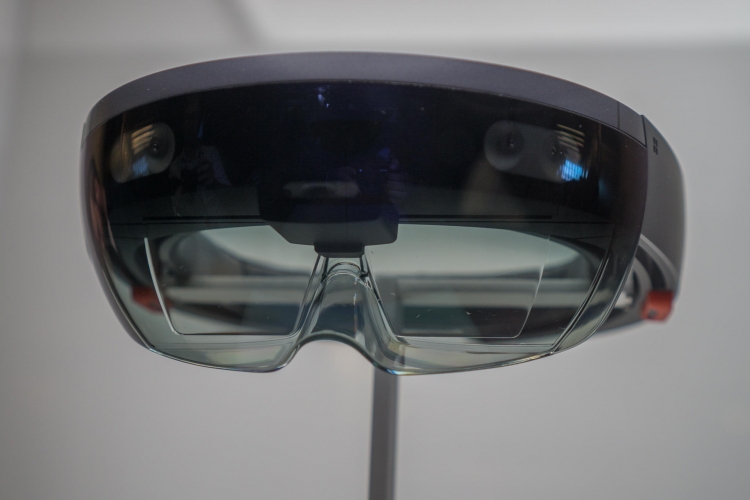 Microsoft HoloLens