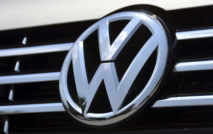 Volkswagen отзывает в России 4,5 тыс. внедорожников Touareg