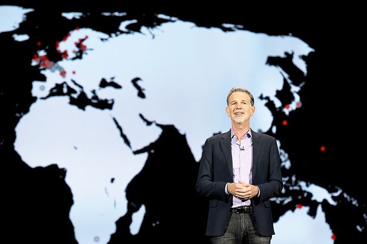  Директор Netflix Рид Хастингс (Reed Hastings) говорит о том, что основной рост подписчиков отмечается вне США 