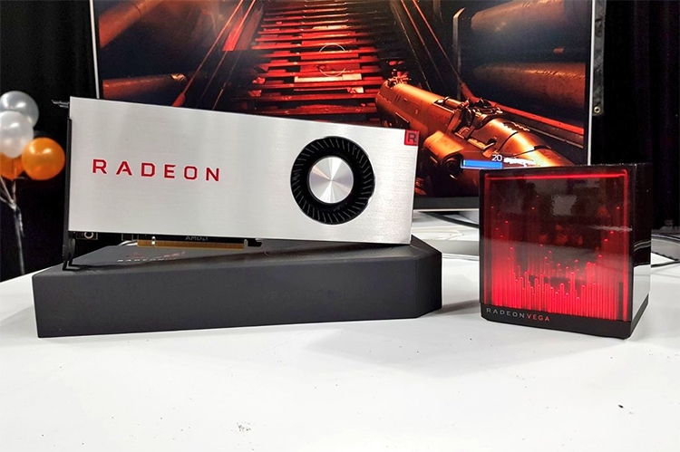  AMD Radeon RX Vega и Holocube 