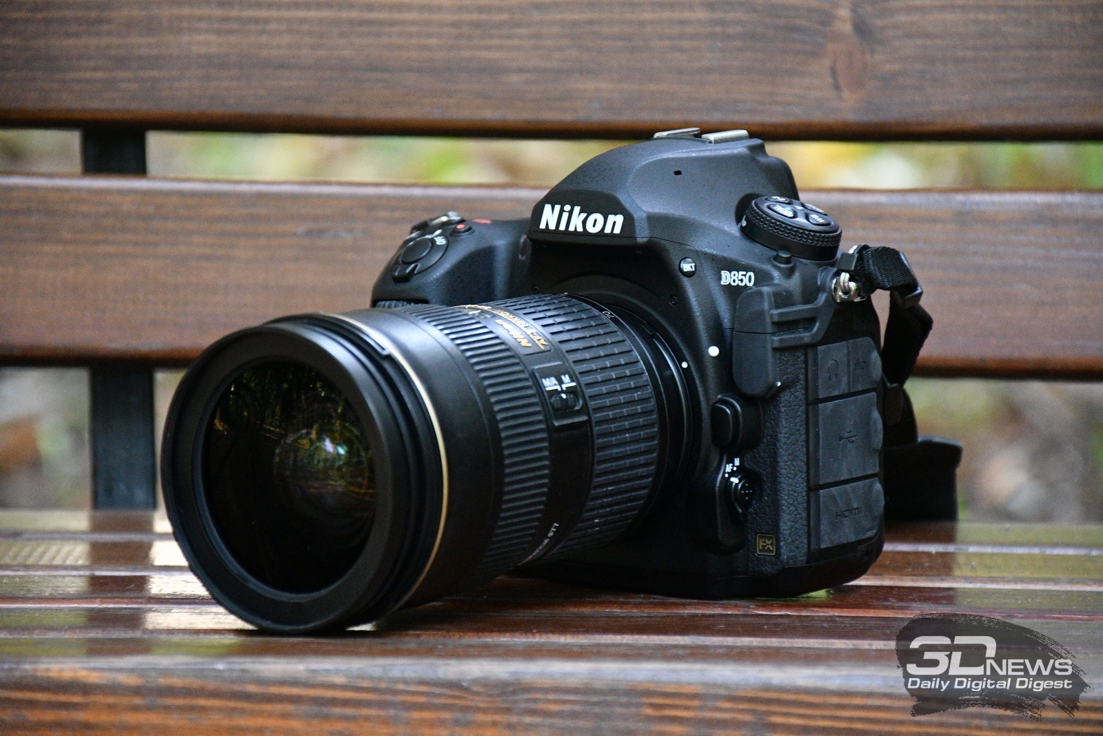    Nikon D850:  