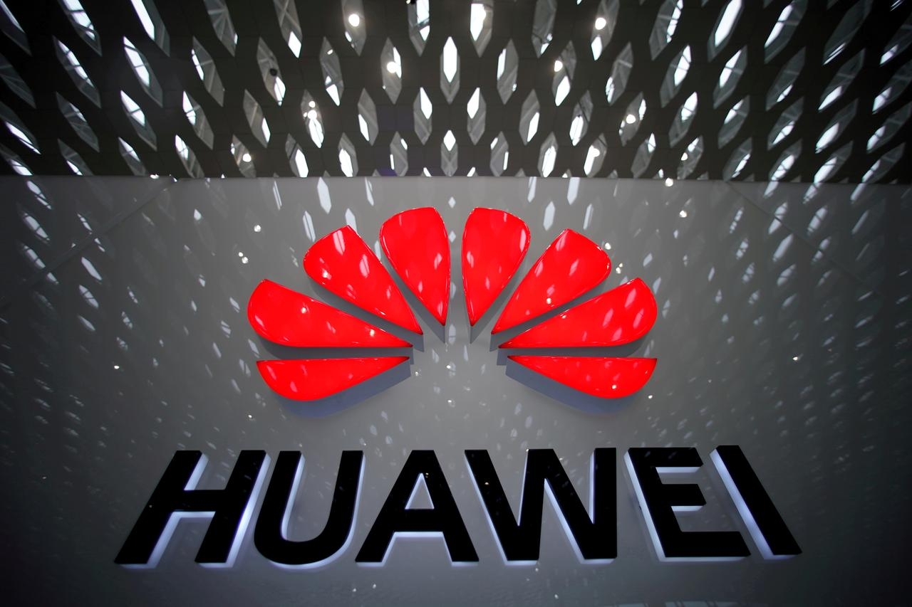 Huawei планирует перевести исследовательский центр из США в Канаду