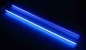 Сравнение яркостей холоднокатодных флуоресцентных ламп 