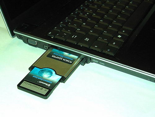  NeoDrive Bluetooth PCMCIA/CF Combo card 