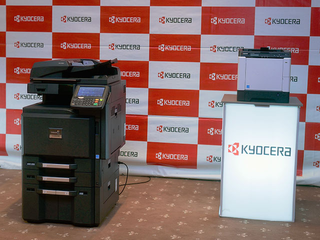 Двоит изображение kyocera