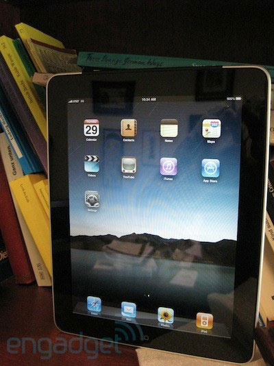 Планшет Apple iPad Wi-Fi + 3G