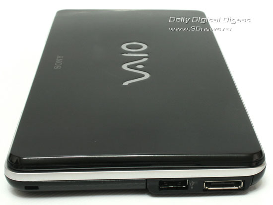 Sony VGN-P39VRL/Q. Вид справа 