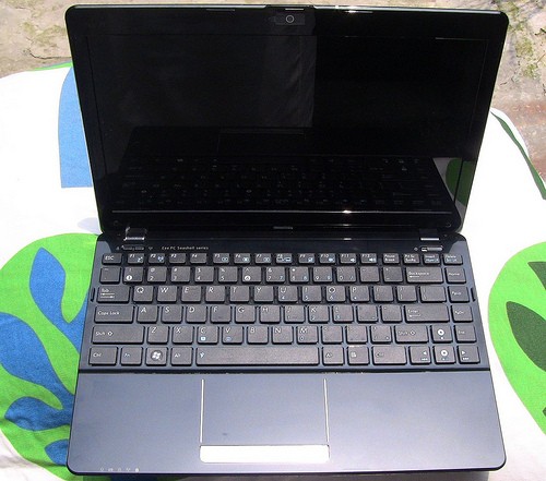 Нетбук ASUS Eee PC 1215