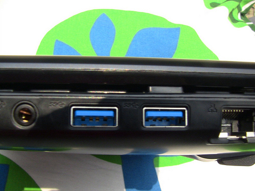 Нетбук ASUS Eee PC 1215