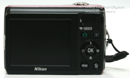  Nikon Coolpix L21. Вид сзади 