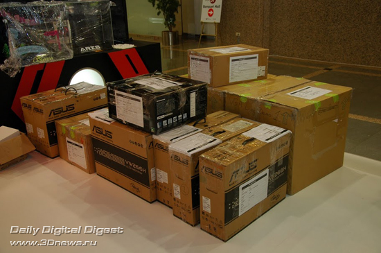 ASUS R.O.G. ARES ASUS R.O.G. ARES
