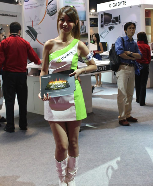 Computex 2010: самые симпатичные девушки