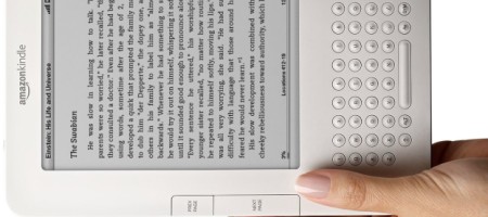 Электронной книге Kindle еще далеко до поддержки видео