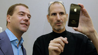 Медведев и iPhone Медведев и iPhone