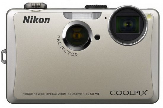 Камера Nikon COOLPIX S1100pj со встроенным проектором