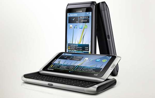 Nokia E7