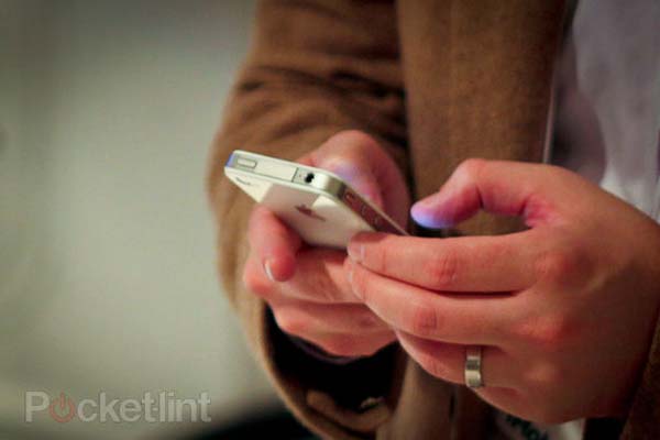 Белый iPhone 4