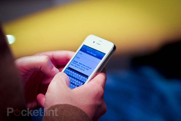 Белый iPhone 4