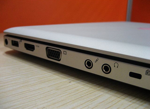 Китайский клон MacBook Pro