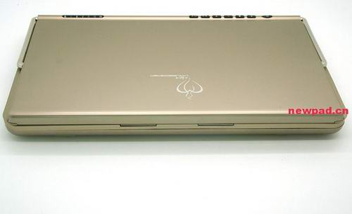 Китайский нетбук-трансформер, копирующий подход Dell Inspiron Duo