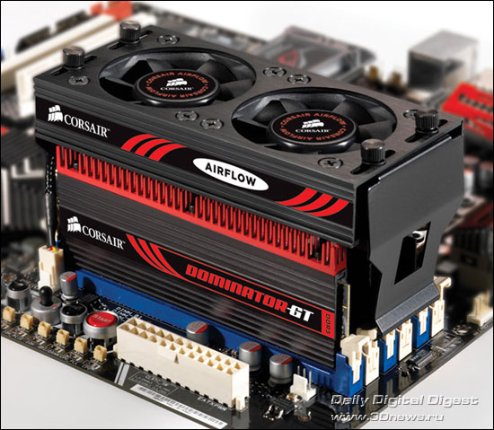 Corsair DOMINATOR GT Series CMT4GX3M2B2133C9 Kit with Corsair AirFlow Corsair DOMINATOR GT Series CMT4GX3M2B2133C9 Kit with Corsair AirFlow