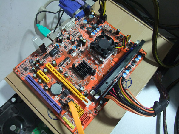 Материнская плата Gigabyte GA-E350V-USB3