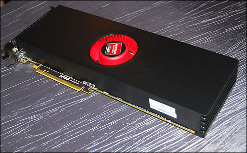 AMD Radeon HD 6990 AMD Radeon HD 6990