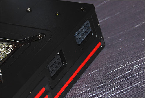 AMD Radeon HD 6990 AMD Radeon HD 6990