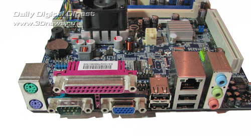  Foxconn D52S задняя панель 
