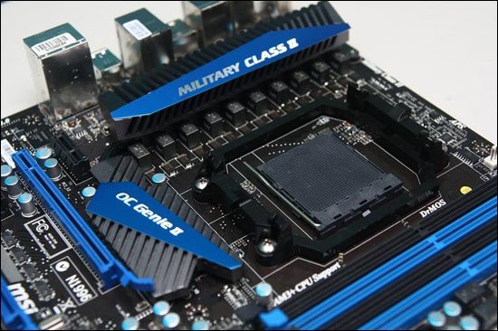MSI 990FXA-GD80 MSI 990FXA-GD80