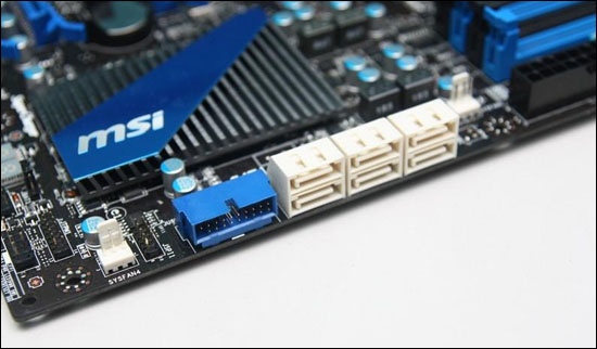 MSI 990FXA-GD80 MSI 990FXA-GD80