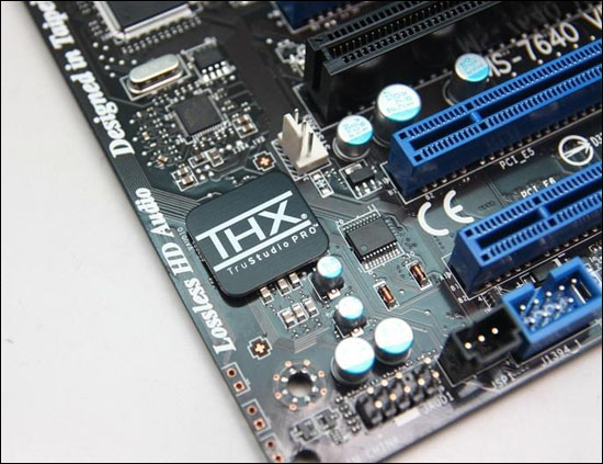 MSI 990FXA-GD80 MSI 990FXA-GD80