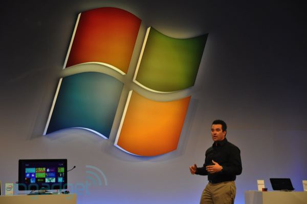Microsoft представила новый интерфейс Windows 8