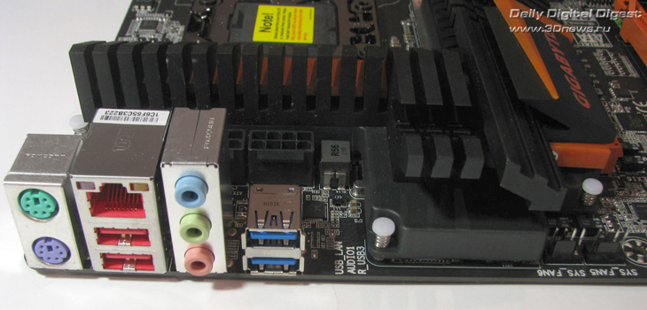  Gigabyte X58A-OC задняя панель 
