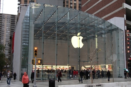 Первые Магазины Apple