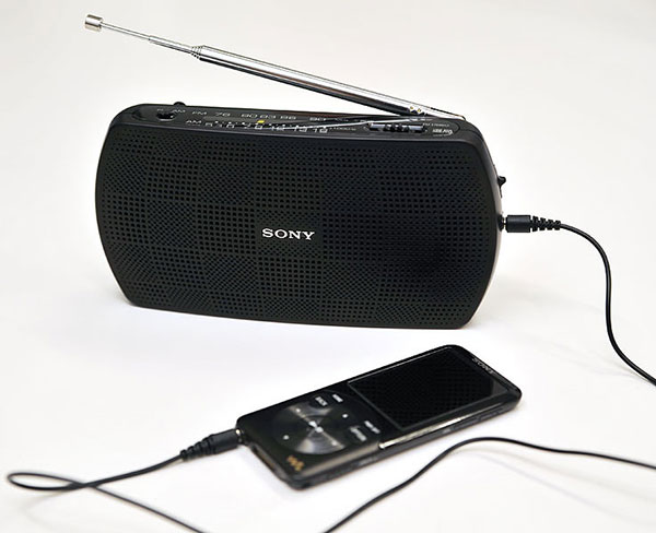 Sony SRF-18 Sony SRF-18