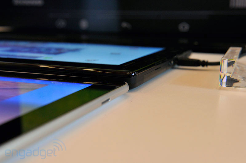 Cравнение Lenovo ThinkPad Tablet и Samsung Galaxy Tab 10.1