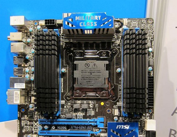 Установка суперкулера на плату Intel X79 может оказаться проблемной